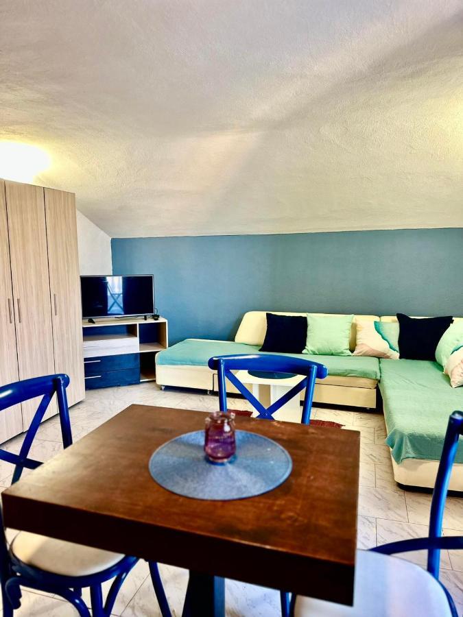 Вила Николета Hotell Sveti Vlas Exteriör bild